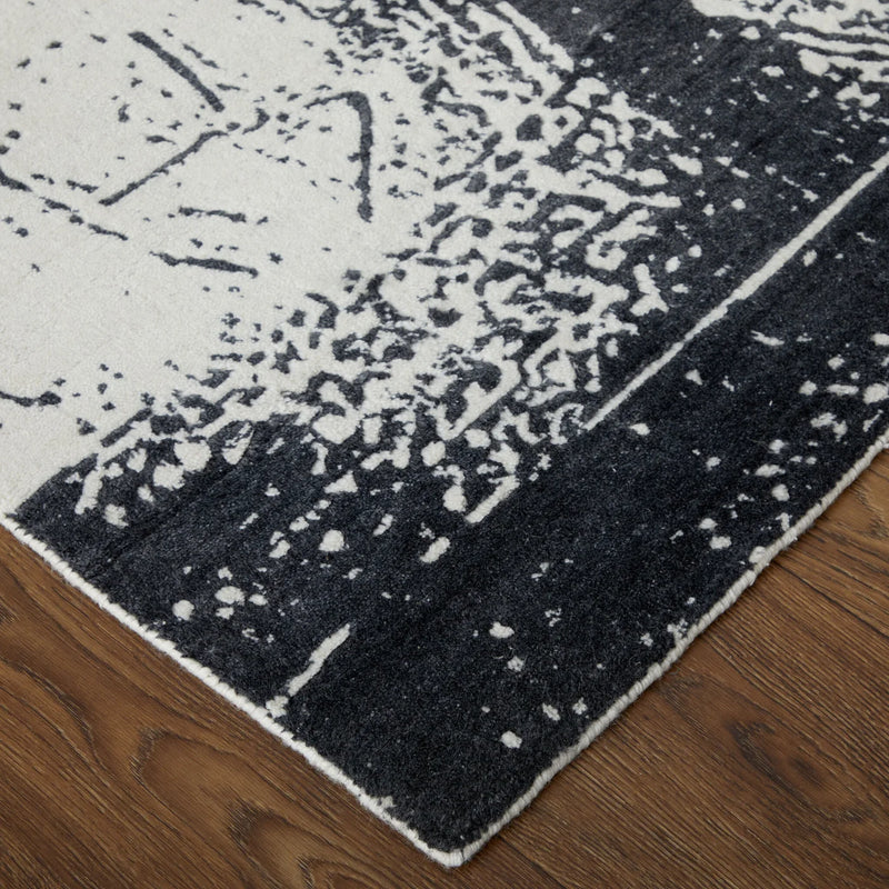 CODA 8927F IN BLACK-WHITE