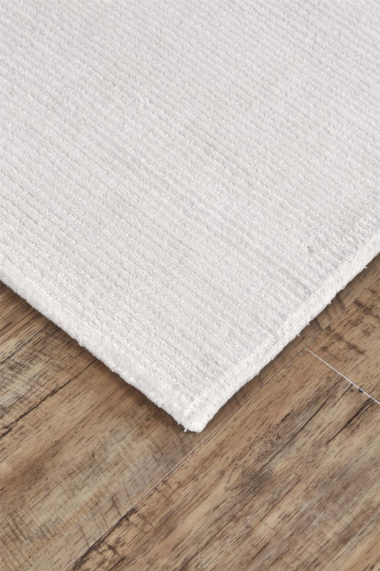 Batisse 8717F in WHITE