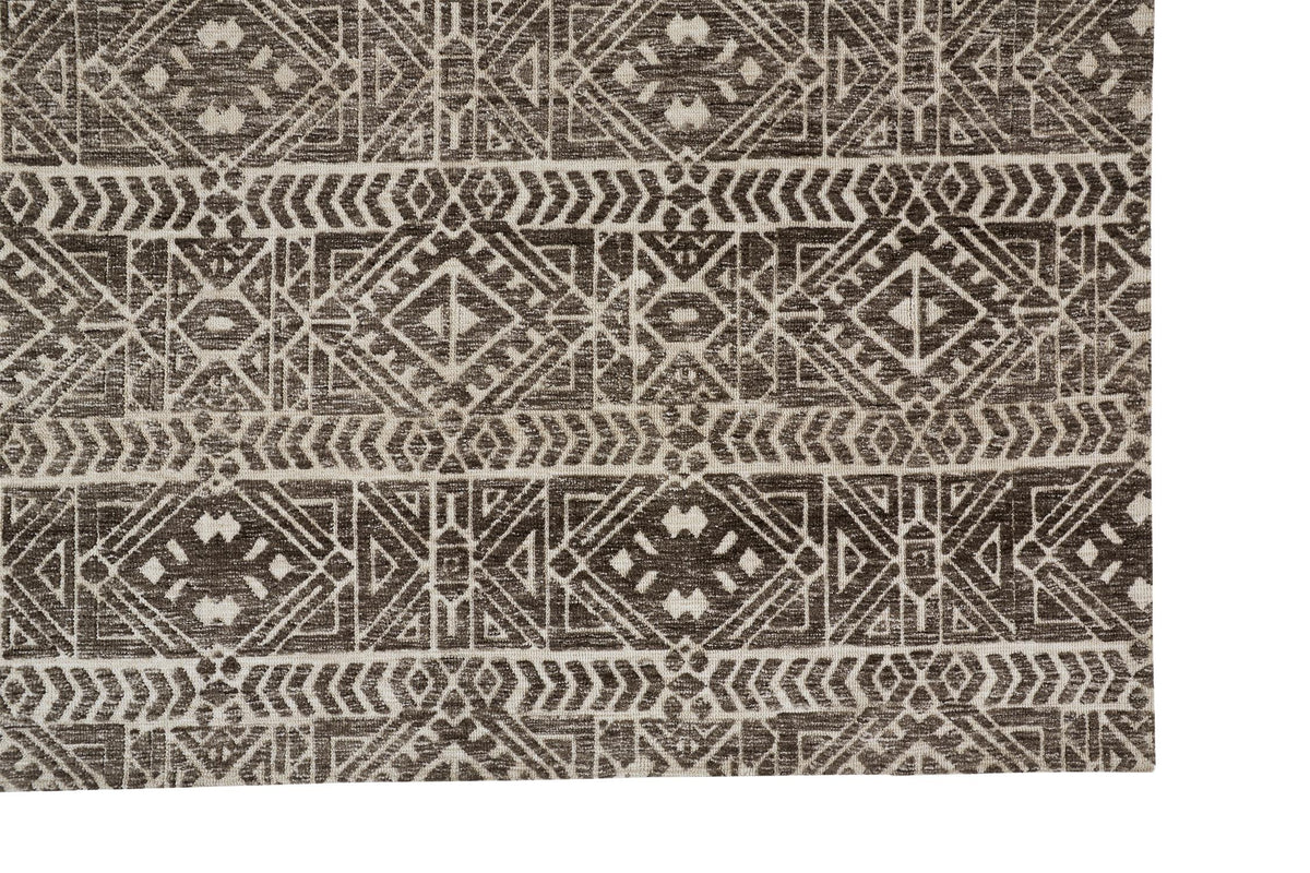 Colton 8627F in CHARCOAL