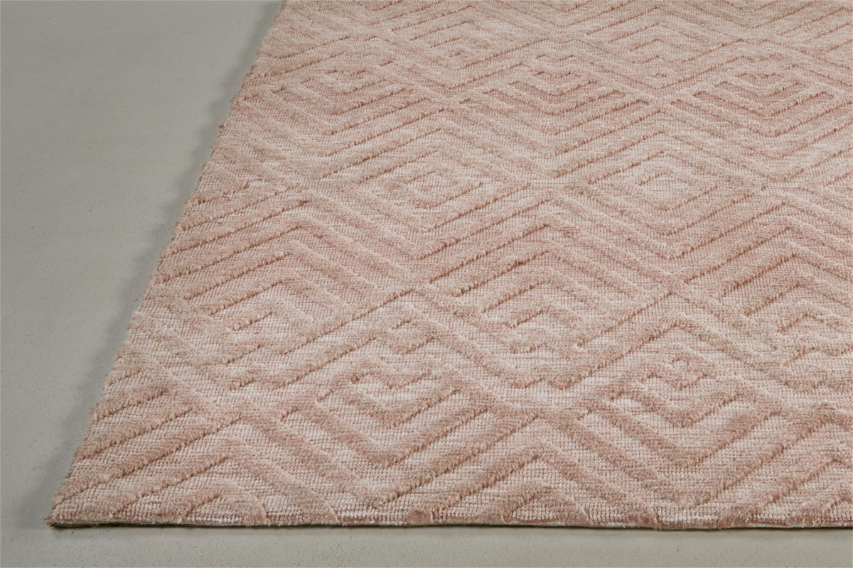 Colton 8792F in BLUSH