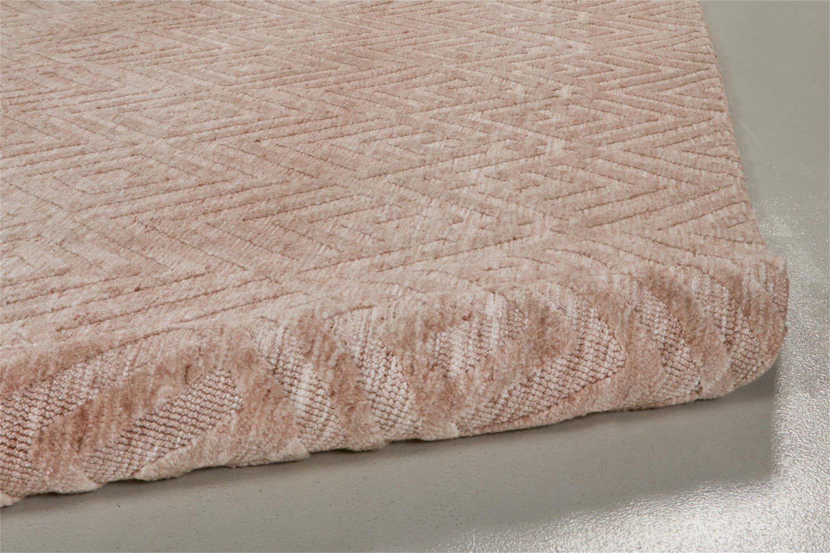 Colton 8792F in BLUSH