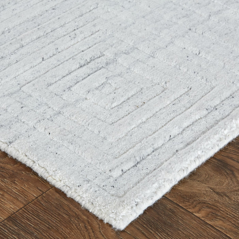 REDFORD 8670F IN WHITE-SILVER